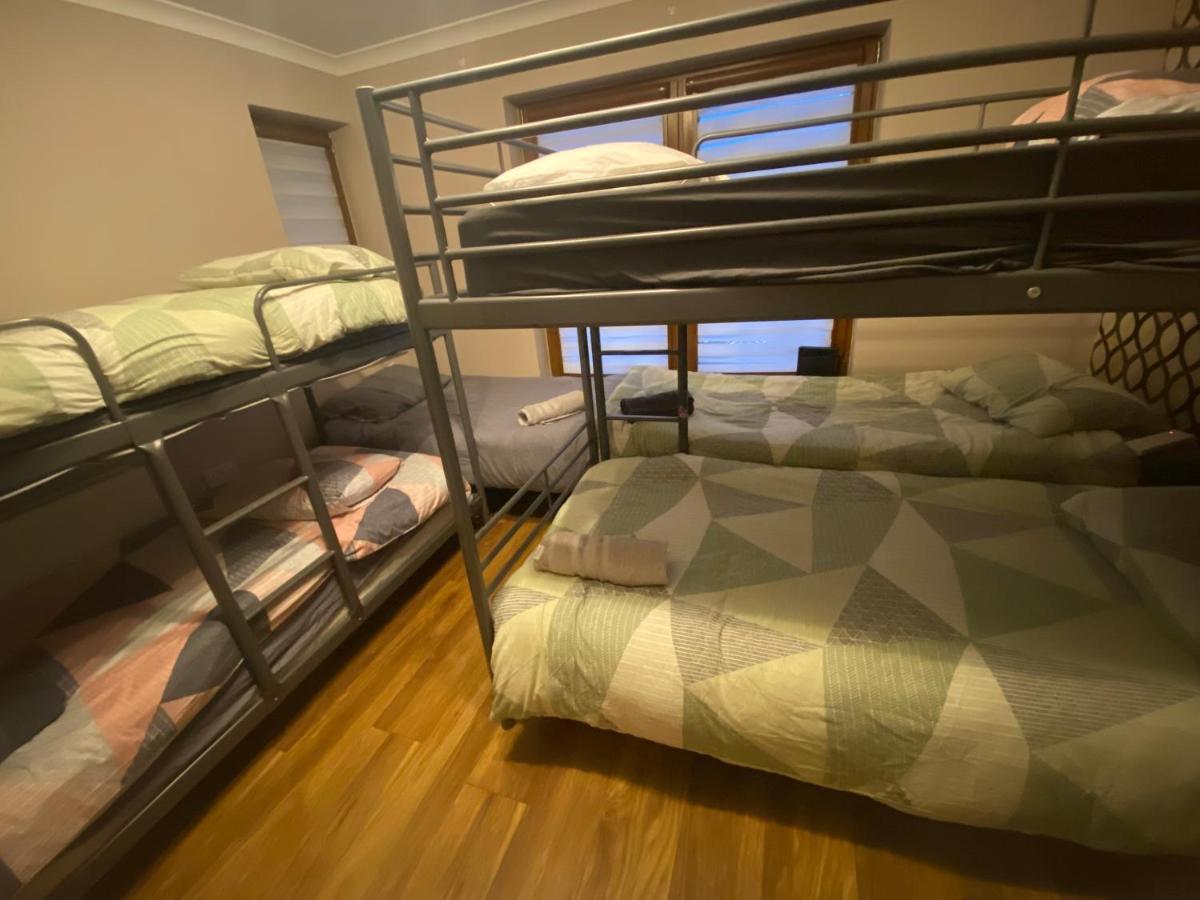 Dublin Airport Big Rooms With Bathroom Outside Room - Kitchen Only 7 Days Reservation Εξωτερικό φωτογραφία