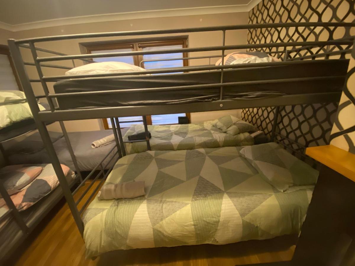 Dublin Airport Big Rooms With Bathroom Outside Room - Kitchen Only 7 Days Reservation Εξωτερικό φωτογραφία