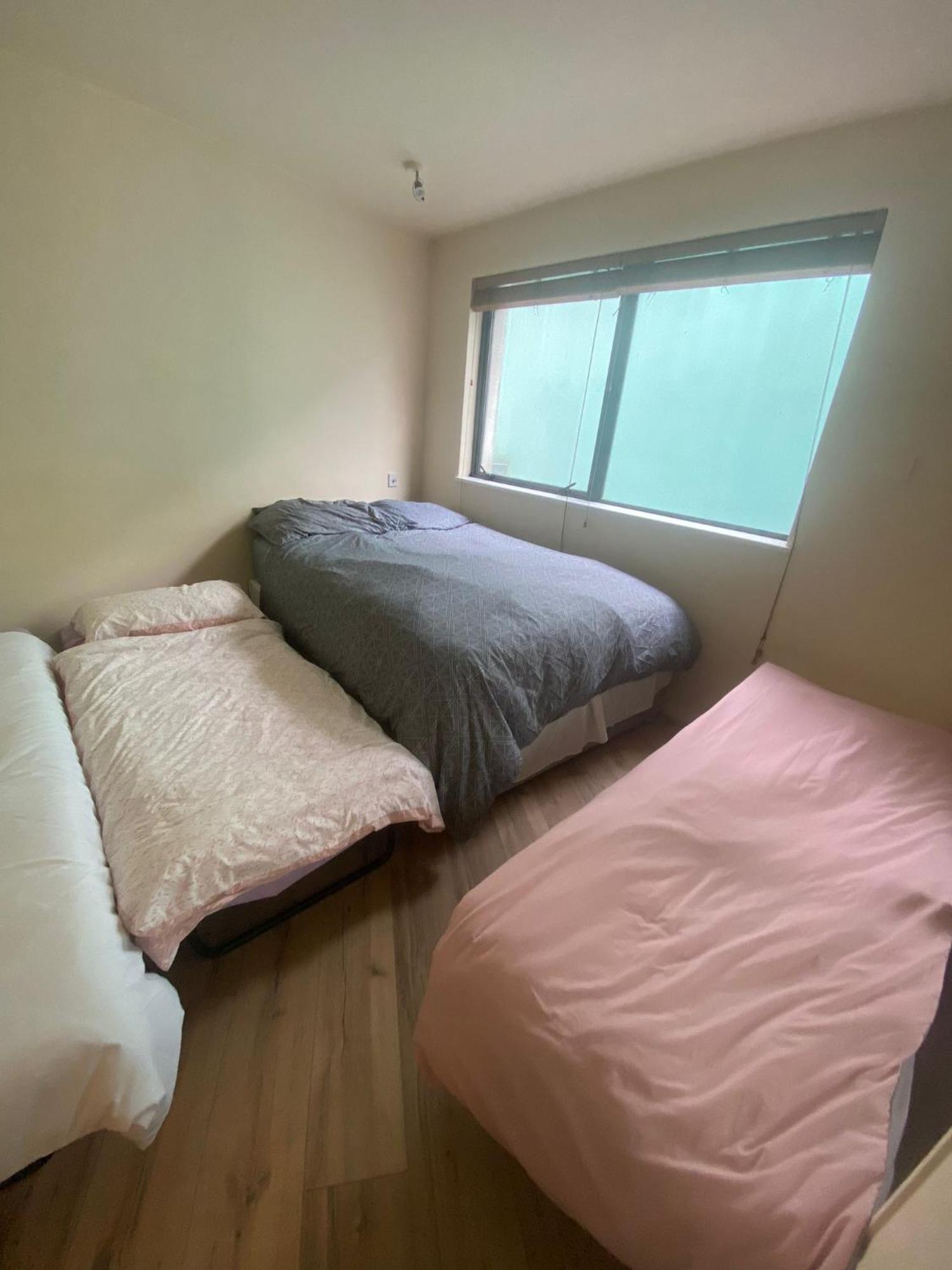 Dublin Airport Big Rooms With Bathroom Outside Room - Kitchen Only 7 Days Reservation Εξωτερικό φωτογραφία