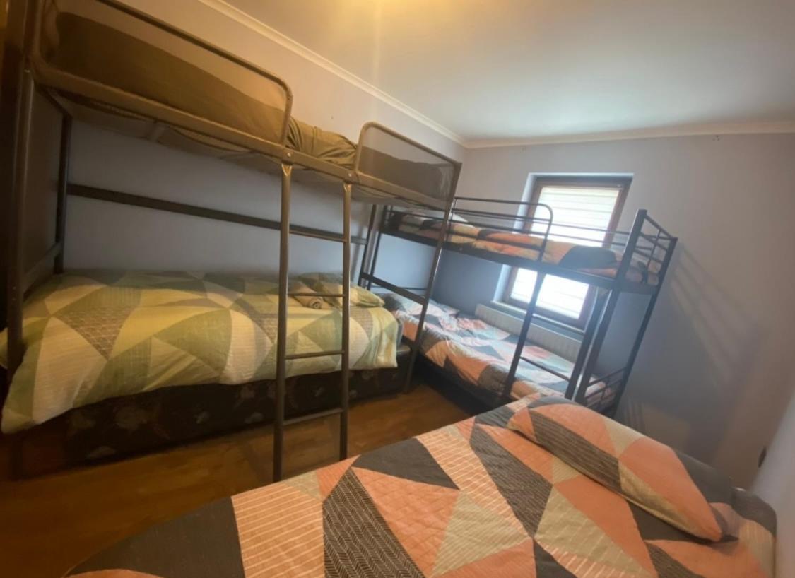 Dublin Airport Big Rooms With Bathroom Outside Room - Kitchen Only 7 Days Reservation Εξωτερικό φωτογραφία