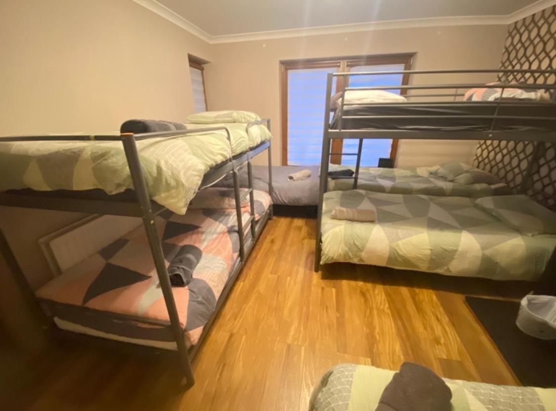 Dublin Airport Big Rooms With Bathroom Outside Room - Kitchen Only 7 Days Reservation Εξωτερικό φωτογραφία