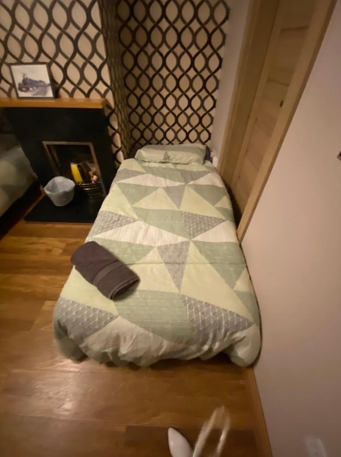 Dublin Airport Big Rooms With Bathroom Outside Room - Kitchen Only 7 Days Reservation Εξωτερικό φωτογραφία